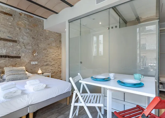 Apartment 5 Limon