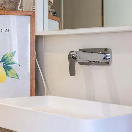 5 Limon Apartament Girona